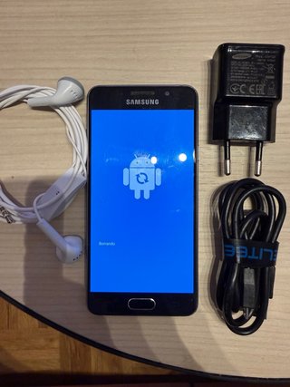 Samsung Galaxy A3 (2016) Negro + Accesorios