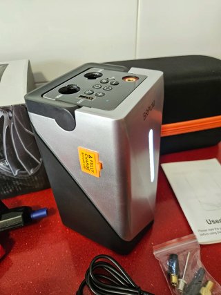 Arrancador e Inflador BRPOM 6 en 1 3000A