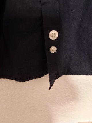 Camisa QWK Collection Negra Manga Corta Talla S