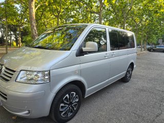 Volkswagen Caravelle 2009
