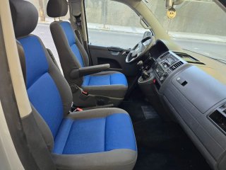 Volkswagen Caravelle 2009