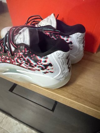 Nike Air Jordan Zion Talla 46