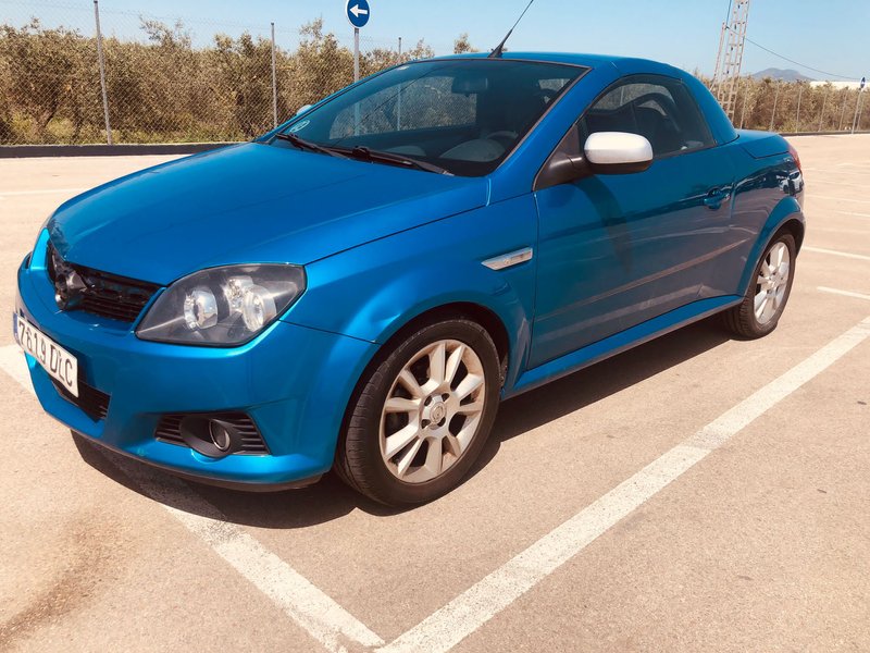 Opel Tigra CABRIO - foto 1