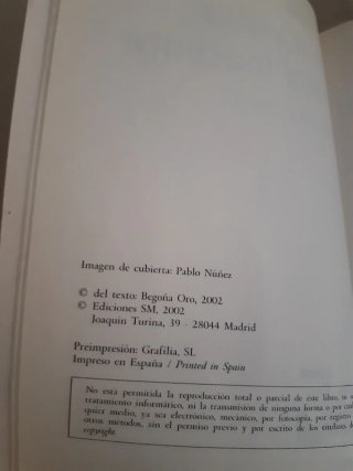 UNA VISITA NADA INOCENTE, de Begoña Oro.