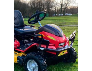 Tractor desbrozadora