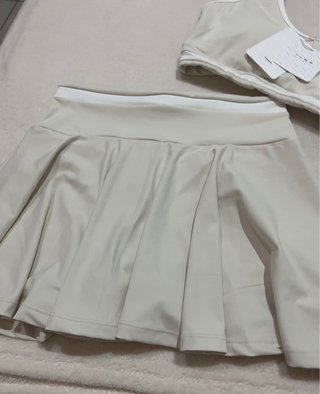 Set sportivo gonna e top beige bianco S/M