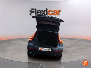 Volvo XC40 2.0 D3 R-Design