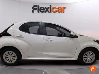 Toyota Yaris COMFORT - 5P (2023)