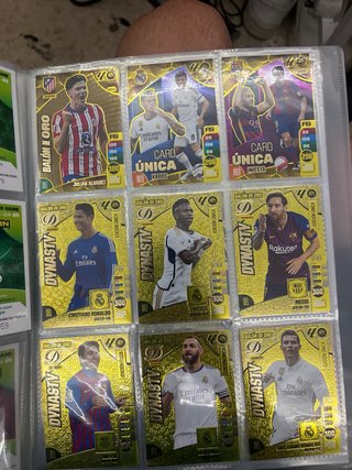 Álbum Adrenalyn XL 25/26 + Cartas Especiales