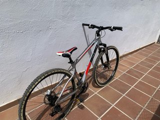 Bicicleta Montaña 29 90SO Alloy