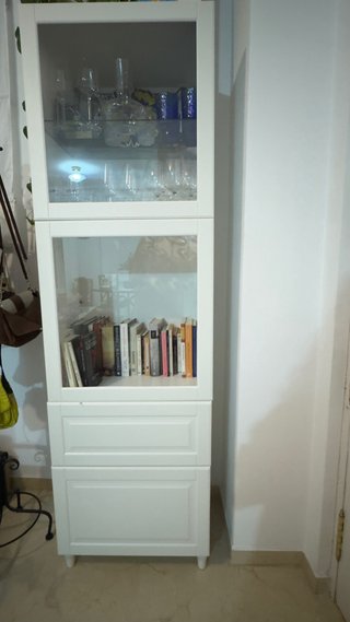 Vitrina IKEA BESTA cristal