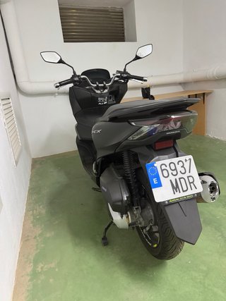 Honda PCX 125cc Negra