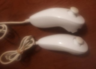 Mandos Nintendo Wii (Nunchuk y Wiimote)
