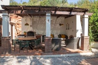 Cortijo en venta en Almogía