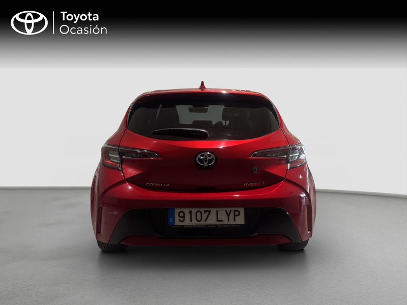 Toyota Auris 2022, foto 4