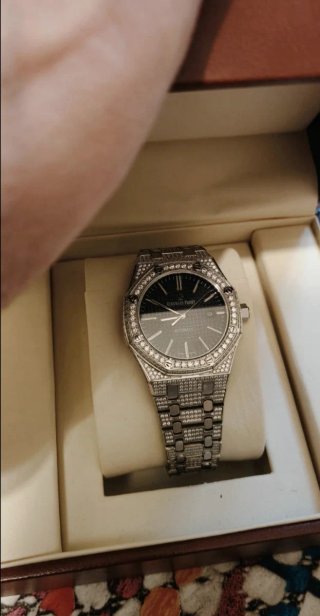 AP Royal Oak Full Diamanti