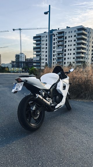 Hyosung GTR 125
