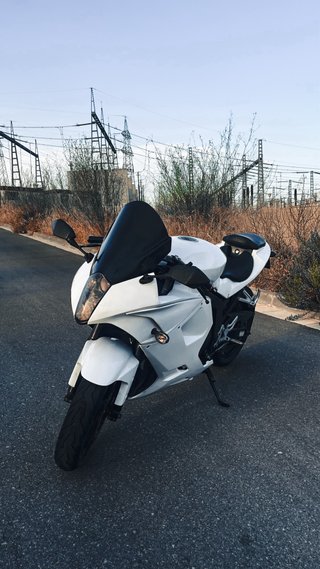 Hyosung GTR 125