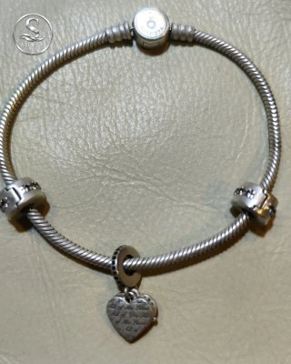 Pulsera Pandora 925 con charms
