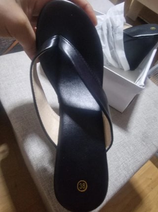 Sandalias cuña alta chancla dedo negras talla 38