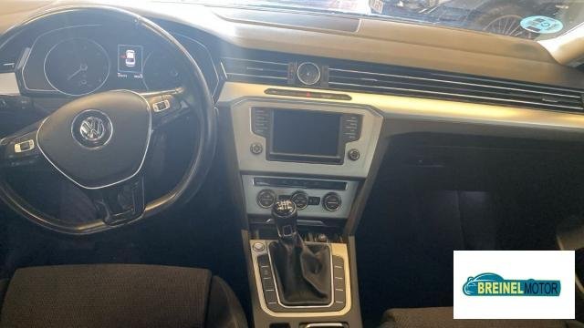 VOLKSWAGEN Passat 2.0 TDI Comfortline BMT