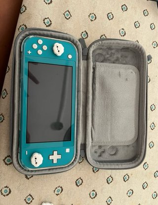 Nintendo Switch Lite Azul + Juegos