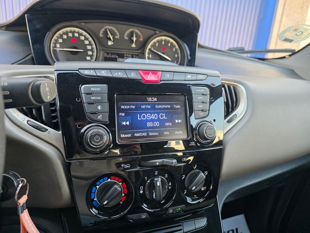 Lancia Ypsilon 2016