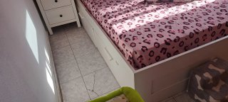 Cama Ikea con cajones