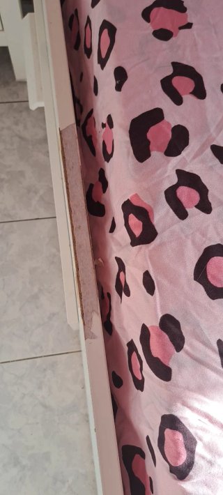 Cama Ikea con cajones