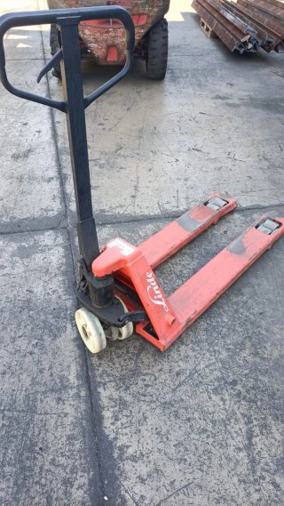 Traspaleta manual
