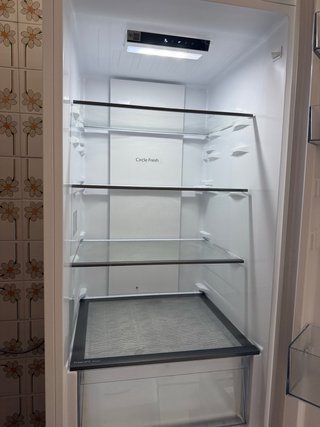 Nevera casi nueva, 4 meses de uso