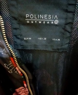 Chaqueta Polinesia floral y serpiente Talla M