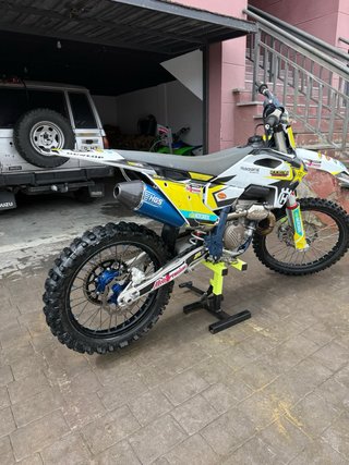 Husqvarna FC 250 2023
