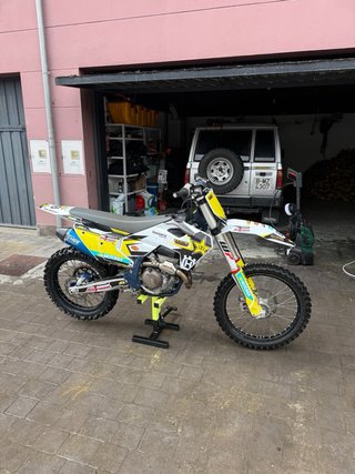 Husqvarna FC 250 2023