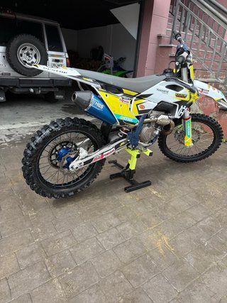 Husqvarna FC 250 2023