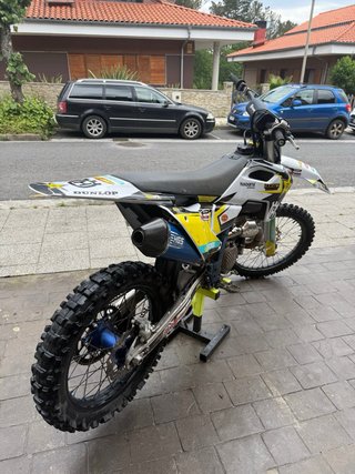 Husqvarna FC 250 2023