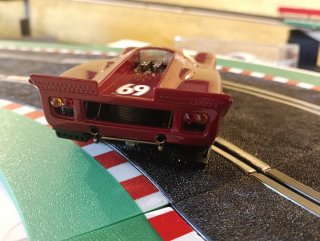 Lola T70 Mk3B Slot Car Edizione Speciale
