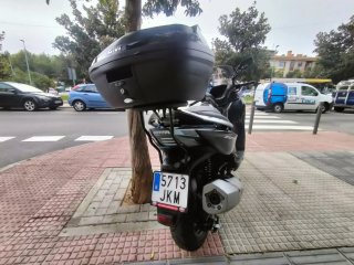Kymco Xciting 400 Maxi Scooter Negra/Gris