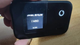 Saponetta Wi-Fi 4G Huawei R215 – Sbloccata