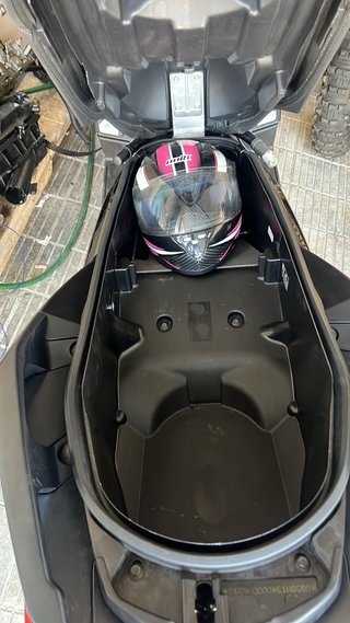 Yamaha Xmax 300 Negra Iron max ( cambio por coche