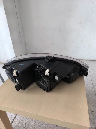 Faros Seat León y Altea nuevos
