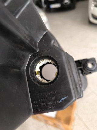 Faros Seat León y Altea nuevos