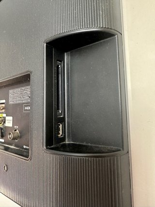 Samsung Monitor 24 Full HD