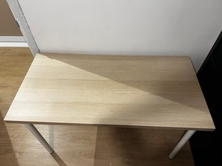 Mesa Ikea Madera Clara Patas Blancas
