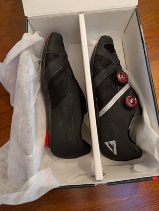 NUEVAS Zapatillas alta gama TIME OSMOS 15 talla 42