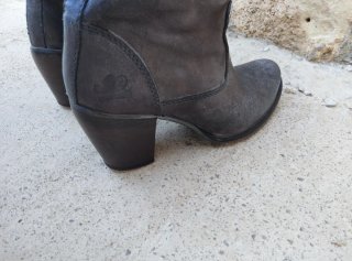 Botas Felmini Piel Talla 40 Forradas Gris