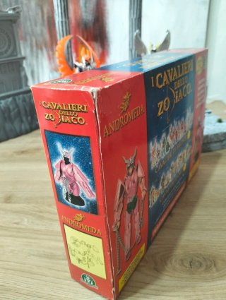 Cavalieri dello Zodiaco "Andromeda"
