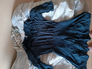 Vestido azul con volantes