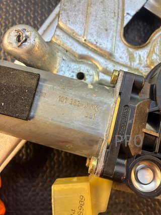 101353 Elevalunas delantero izquierdo Volvo S60