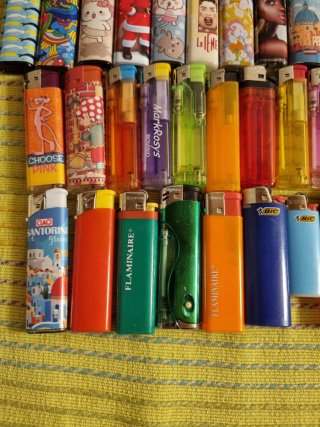 Lotto 33 Accendini Misti BIC, Flaminaire, Grafic